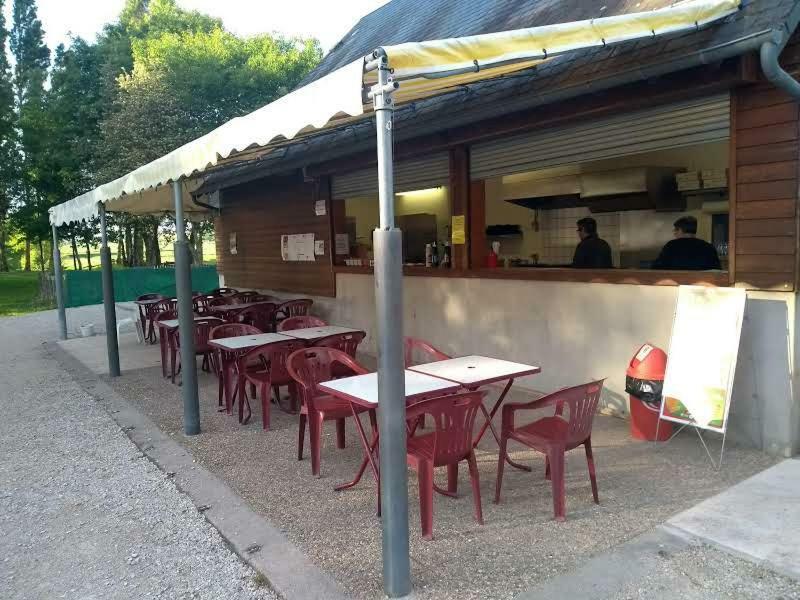 Chez Jeanne Apartment Moree Exterior photo